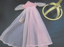 965 peignoir back